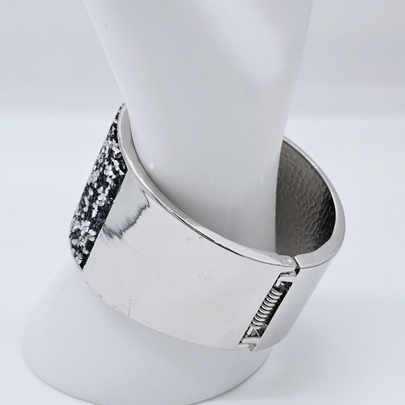 INC Cuff Bracelet Clamper Faux Druzy Rhinestone Wide Black Silver Tone Statement - Picture 5 of 9